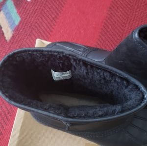 UGG Women's BOOTS